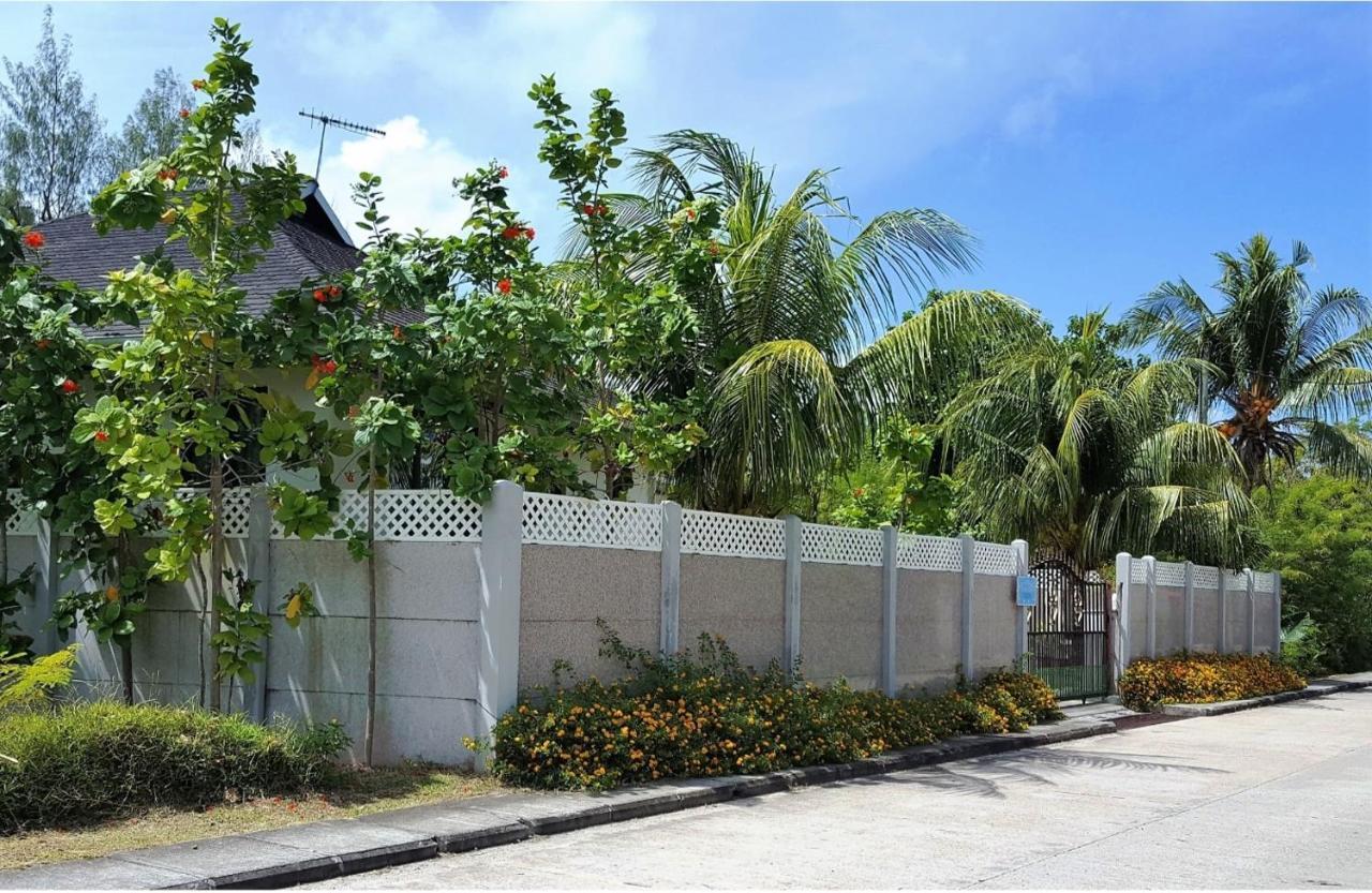 4 Etoile Villas อังส์ วอลแบร์ วิลเลจ ภายนอก รูปภาพ